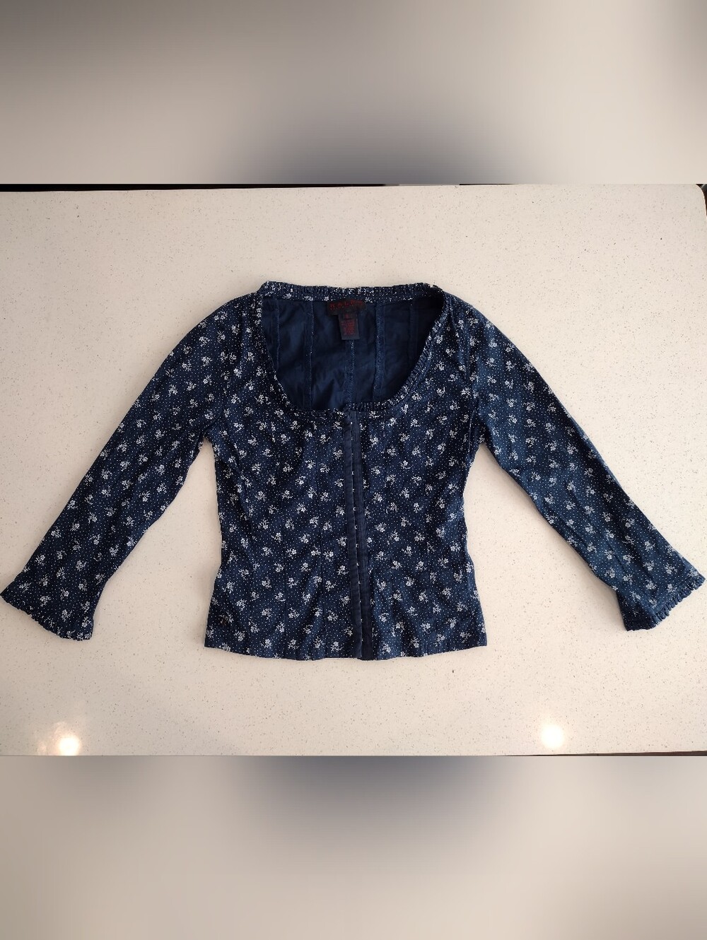 Ralph By Ralph Lauren Blue And White Long Sleeve Floral Top Women's size 6 EUC